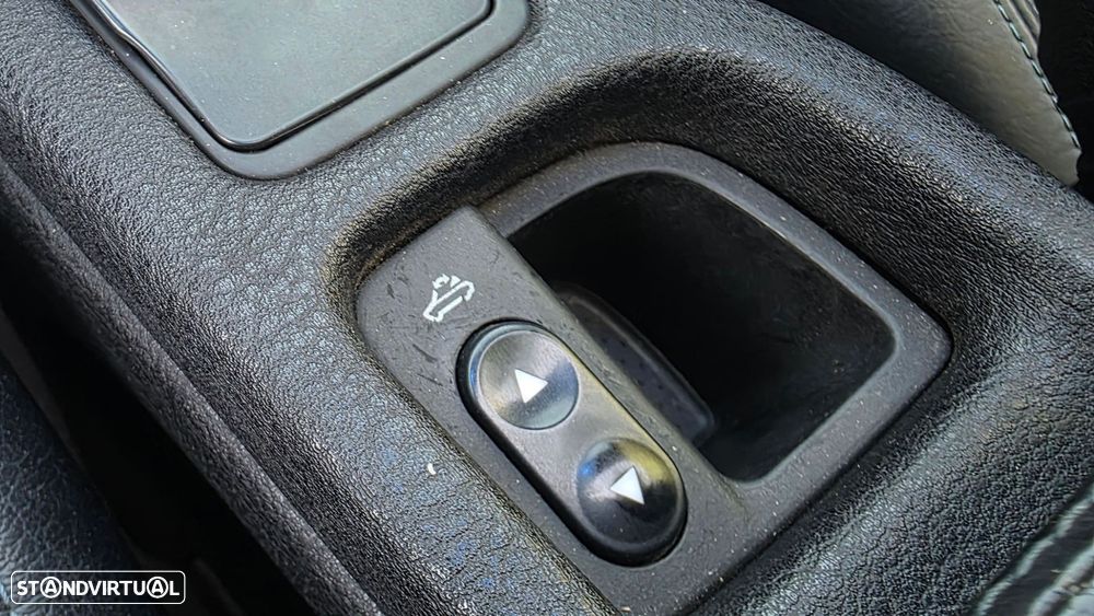 Alfa Romeo Spider 2.4 JTDm - 26