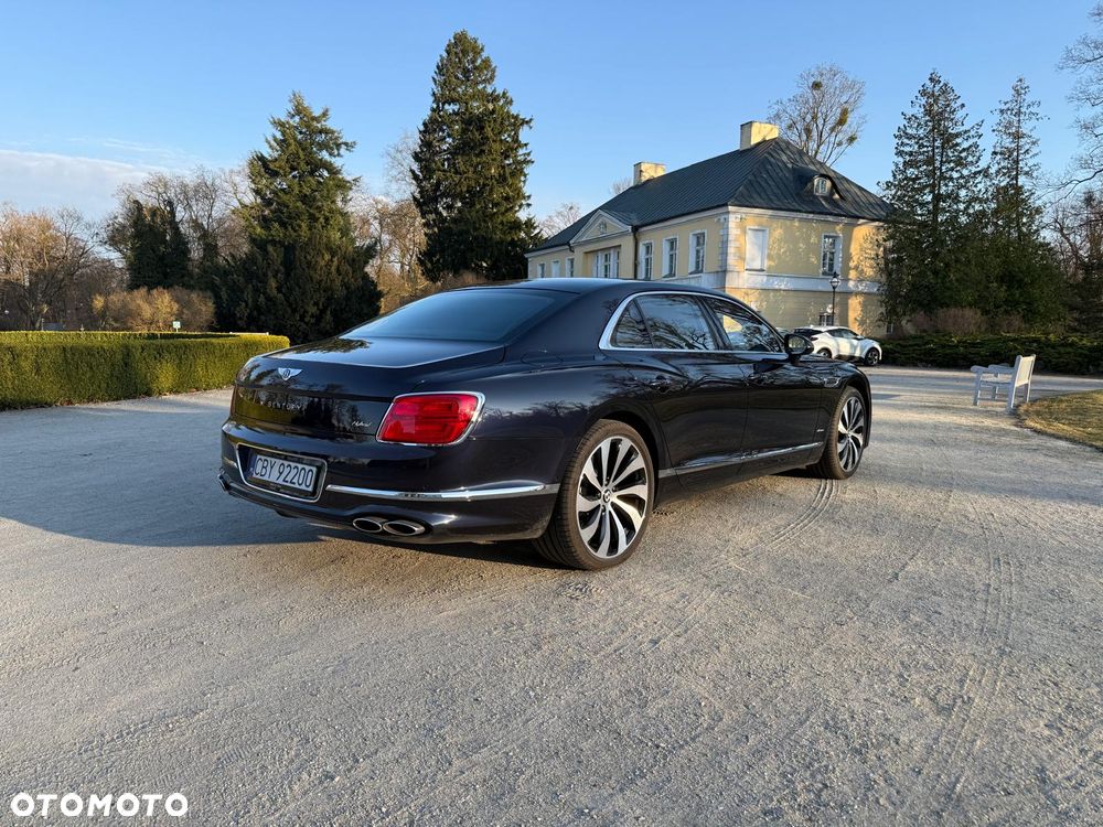 Bentley Flying Spur Azure - 9