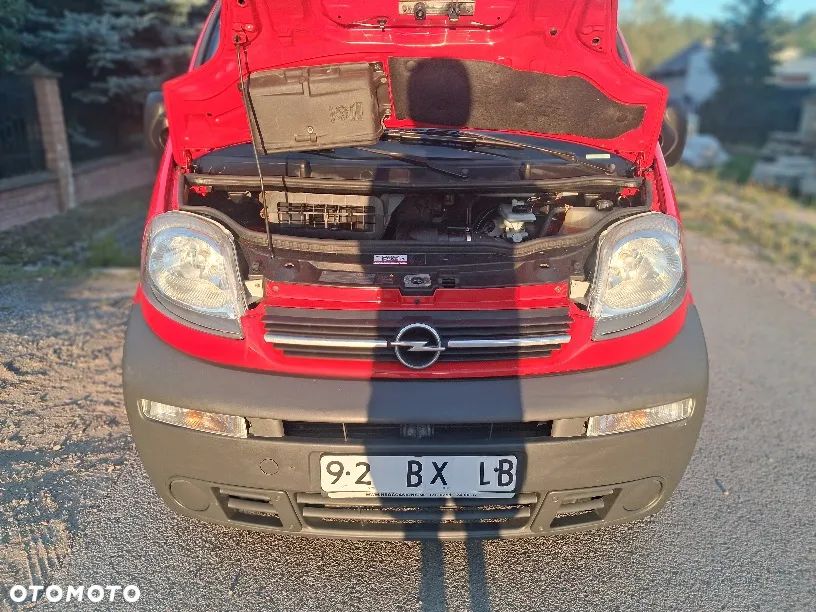 Opel Vivaro - 18