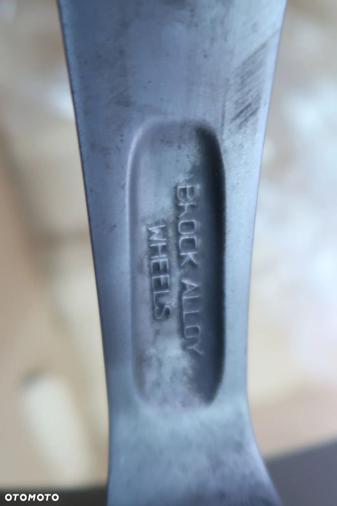 Felgi Aluminiowe BROCK 7,5x18et48 5x112 - 16