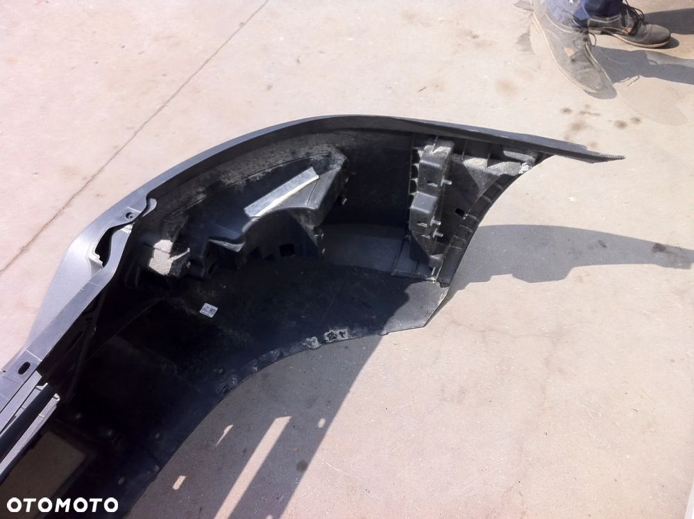 IVECO DAILY ZDERZAK PRZEDNI - 5