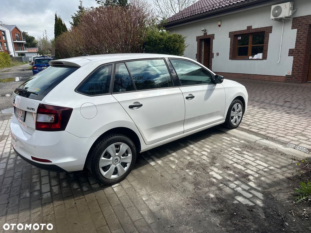 Skoda RAPID 1.4 TDI DPF Edition - 5
