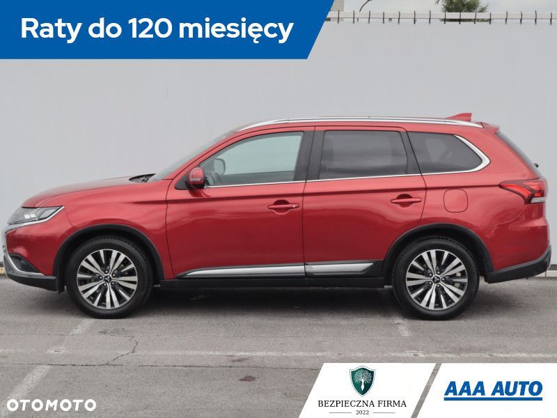 Mitsubishi Outlander - 4