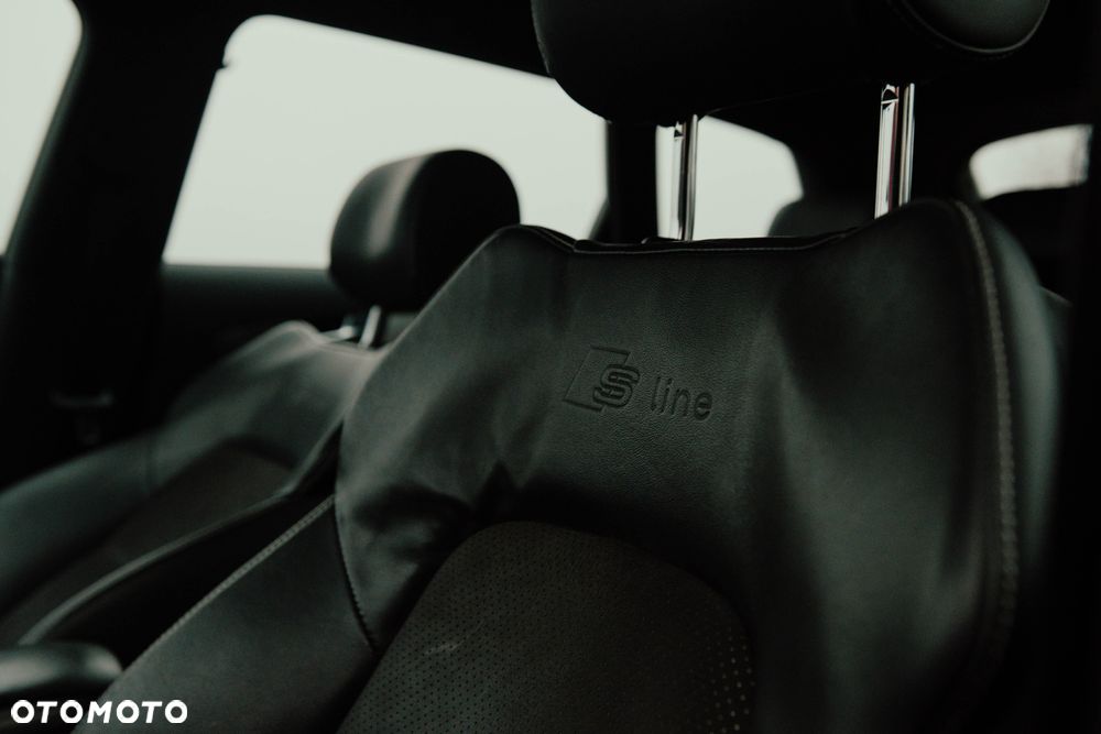 Audi A3 Sportback 1.4 TFSI S line Sportpaket (plus) - 17