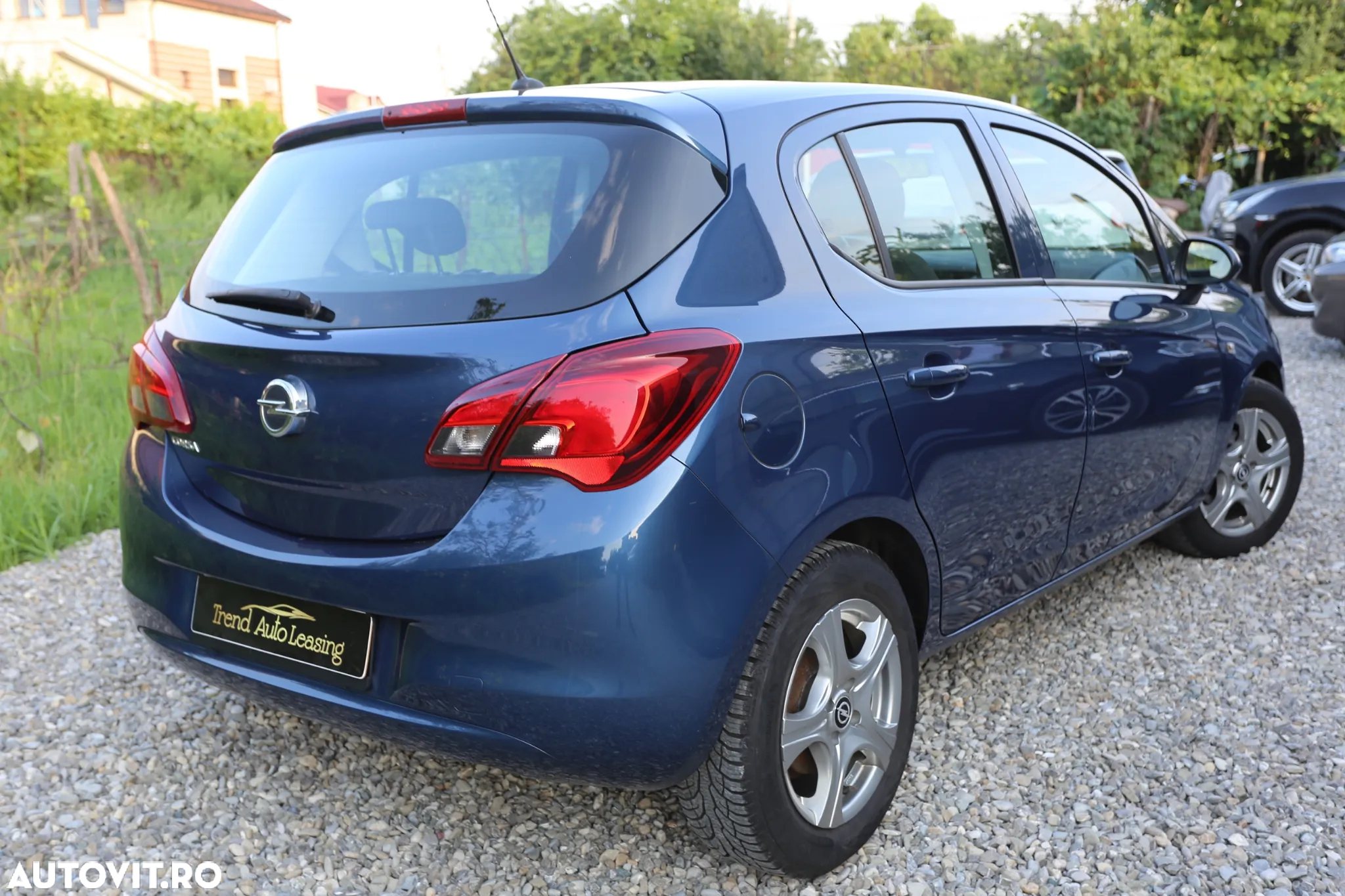 Opel Corsa 1.2 Edition - 4
