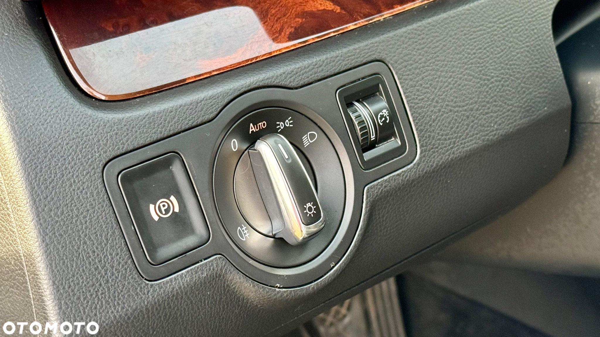 Volkswagen Passat CC 1.8 TSI - 39