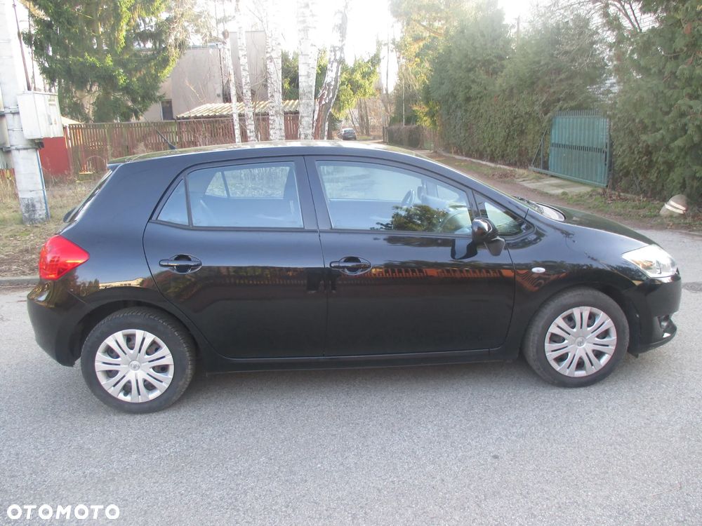 Toyota Auris 1.6 VVT-i Terra - 6