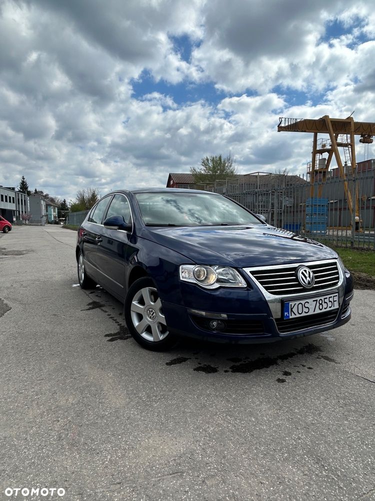 Volkswagen Passat ver-2-0-fsi-individual - 1