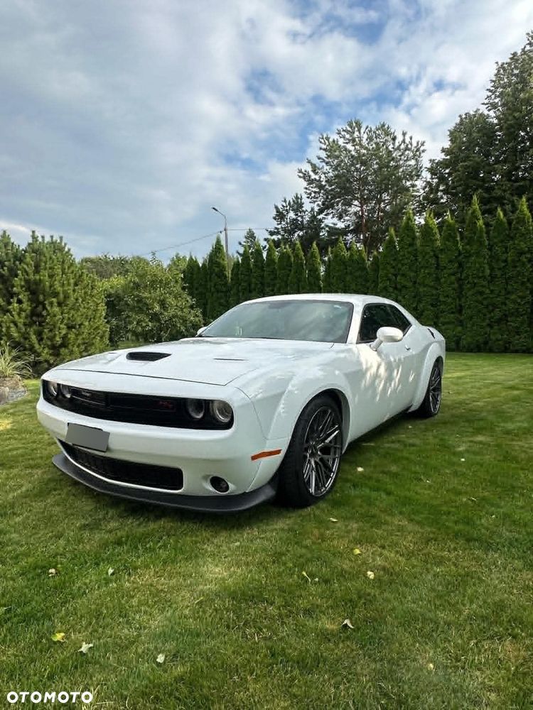 Dodge Challenger 6.4 Scat Pack - 20