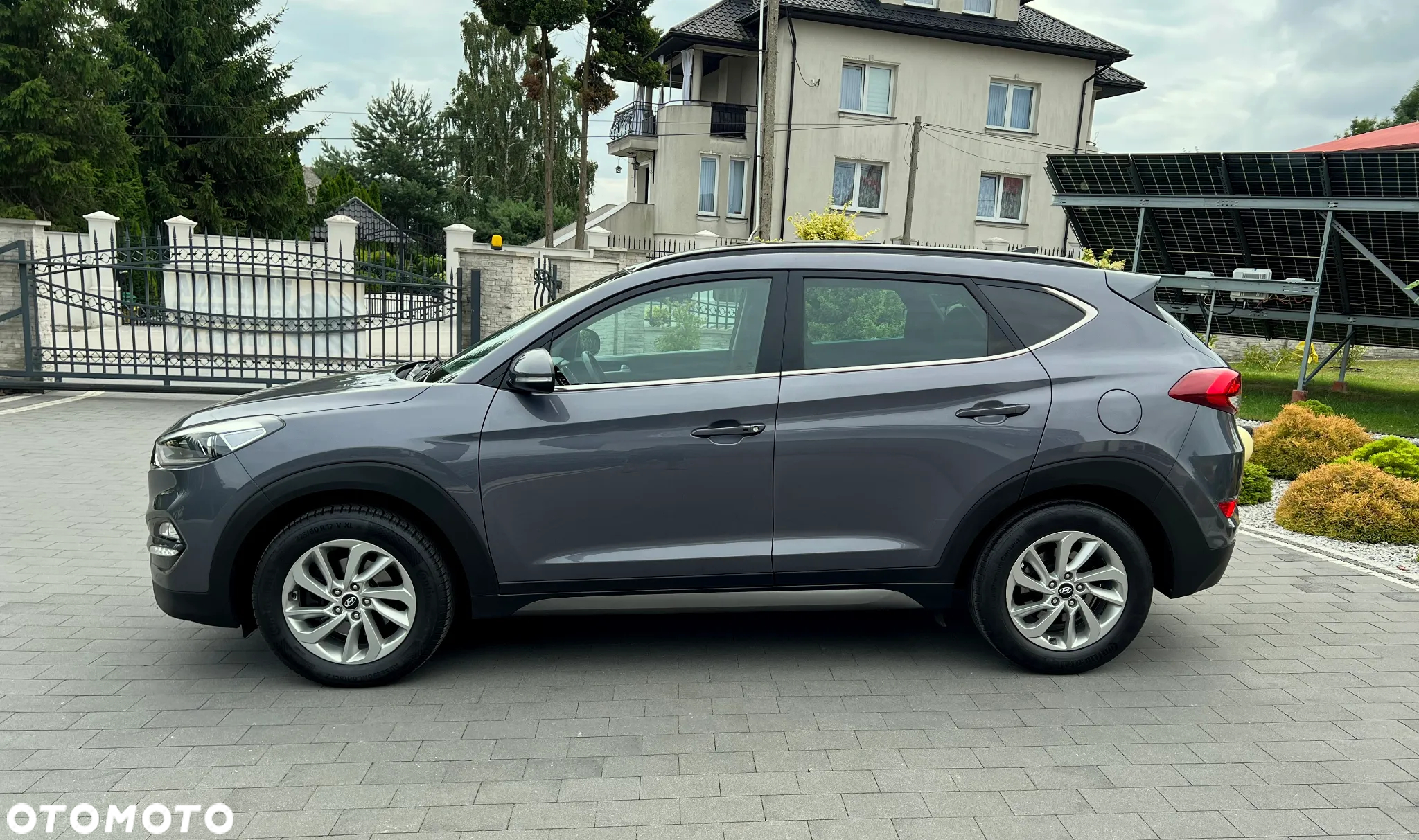 Hyundai Tucson blue 1.7 CRDi 2WD Trend - 11