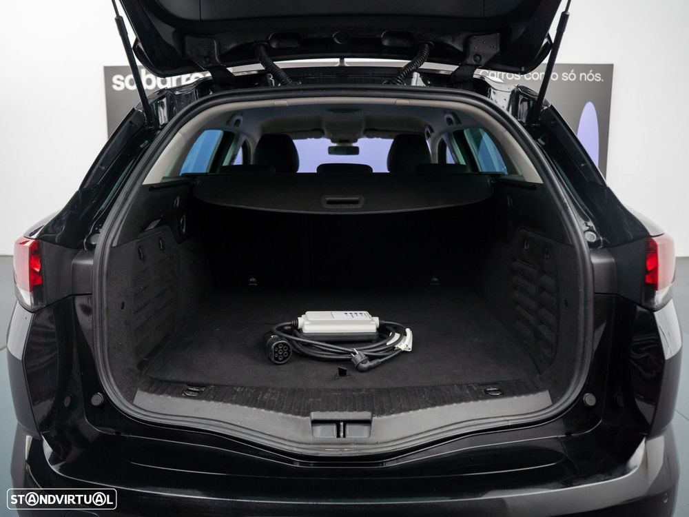 Renault Mégane Sport Tourer 1.6 E-Tech Plug-In Limited - 10