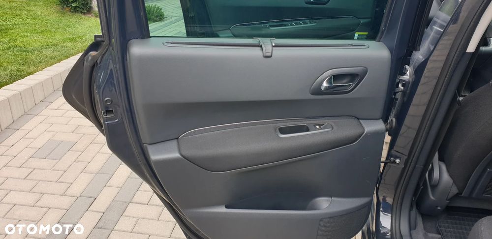 Peugeot 3008 2.0 HDi Premium - 16