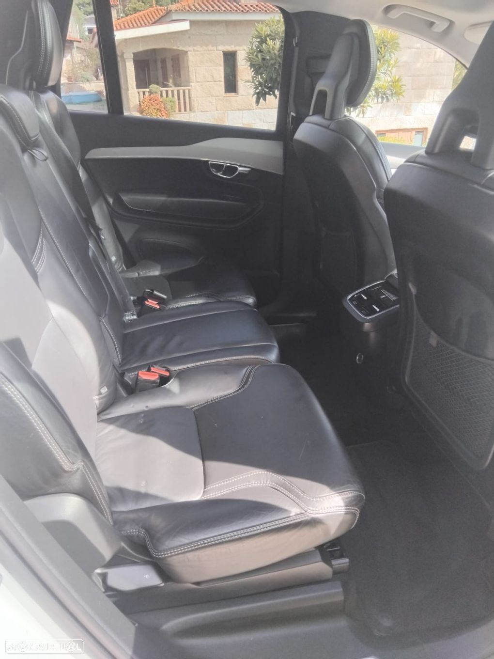 Volvo XC 90 2.0 D5 Inscription AWD - 11