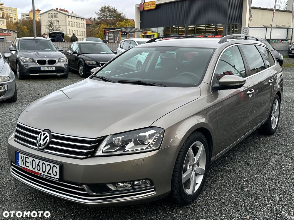 Volkswagen Passat Variant 2.0 TDI DSG BlueMotion Technology Business Edition - 11