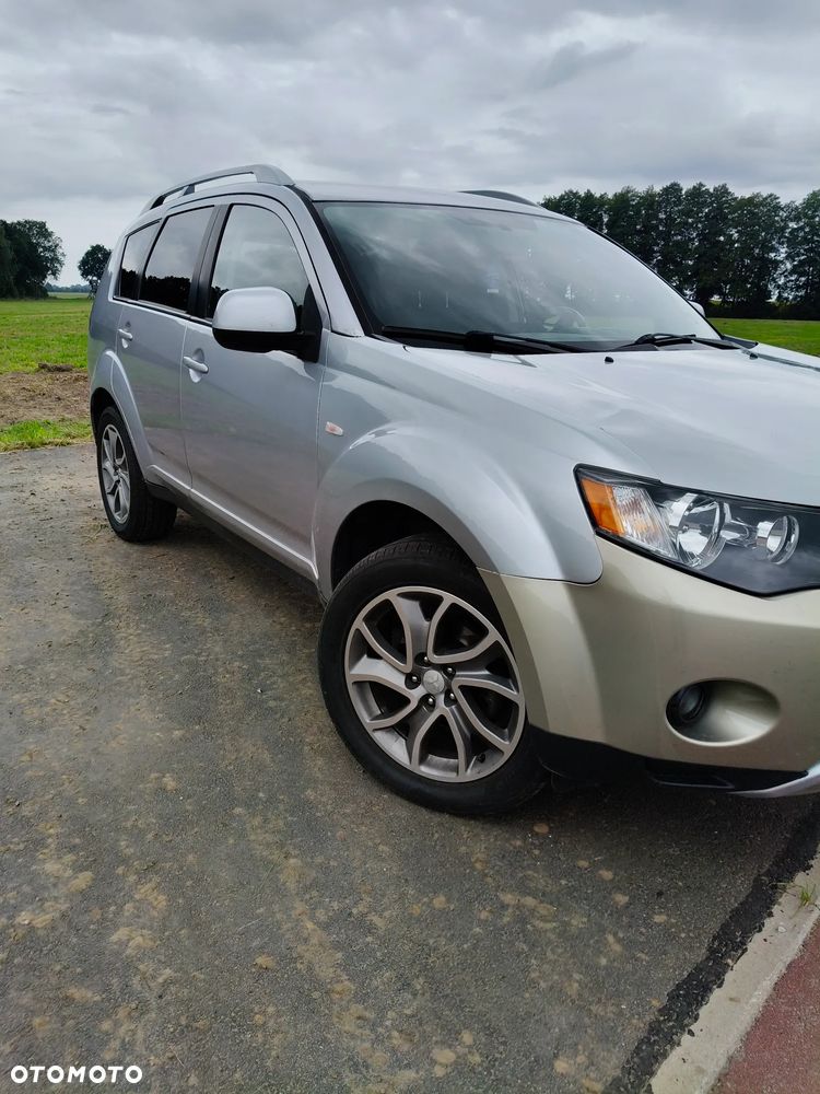 Mitsubishi Outlander 2007 photo 3