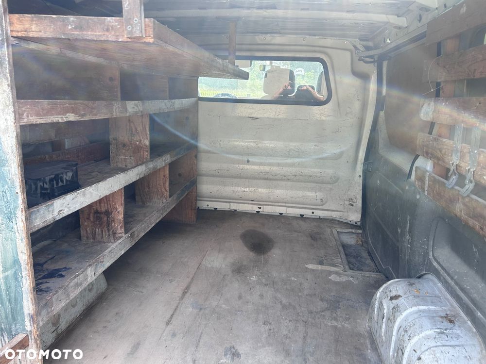 Renault Trafic - 4
