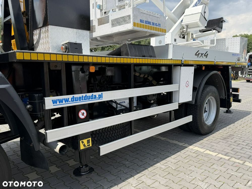 MAN LE 14.220B 4x4 Zwyżka Bizzocchi KF 260 Podnośnik Koszowy - 19