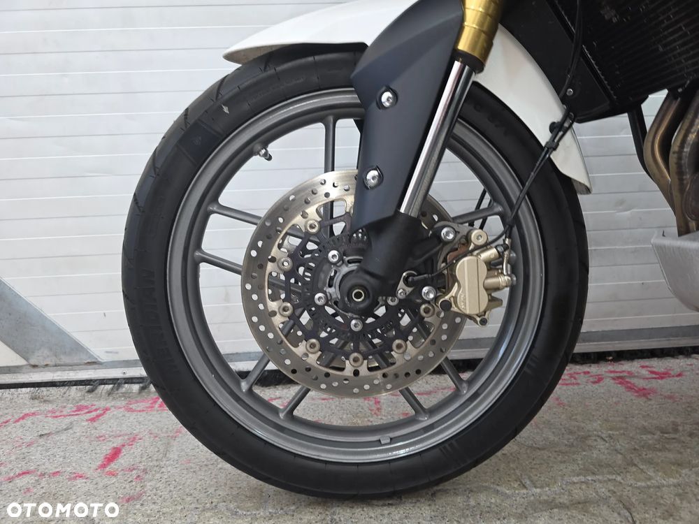 Triumph Tiger - 13