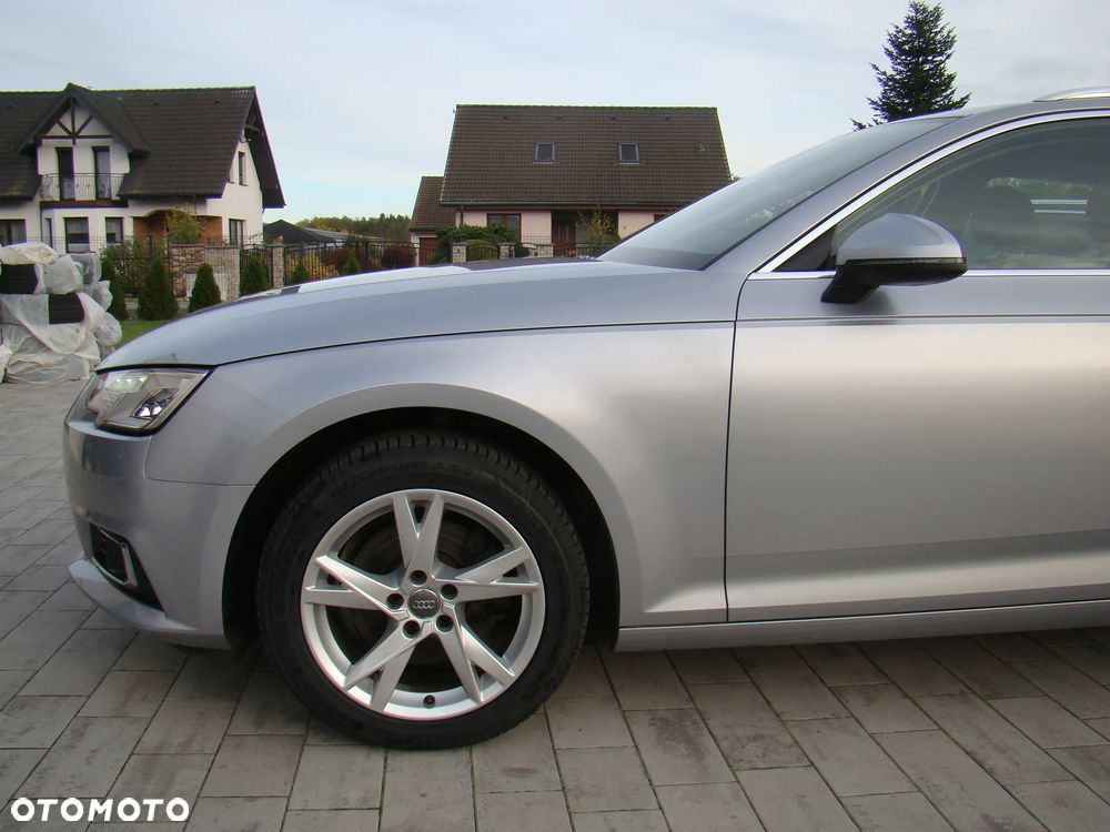 Audi A4 Avant 2.0 TFSI ultra S tronic - 4