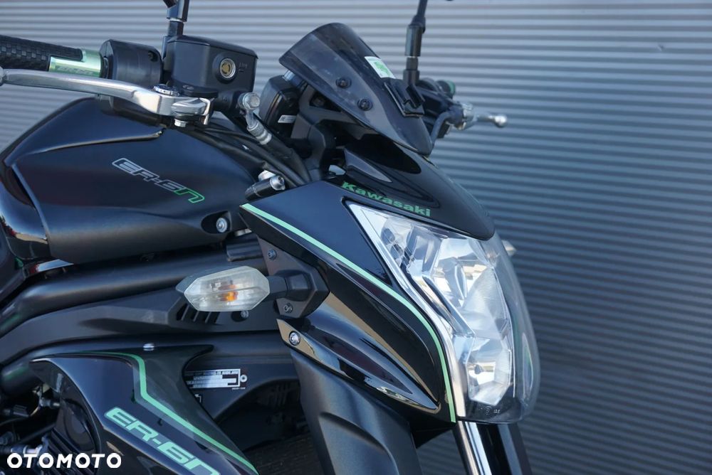 Kawasaki ER - 21