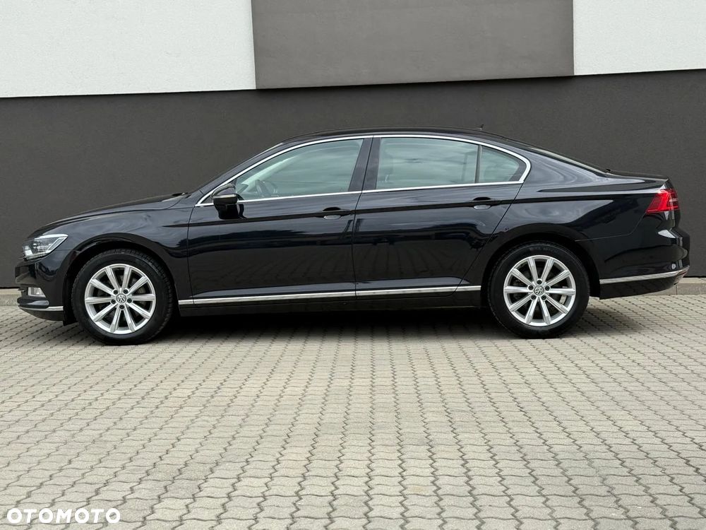 Volkswagen Passat Variant 1.6 TDI SCR DSG Comfortline - 12