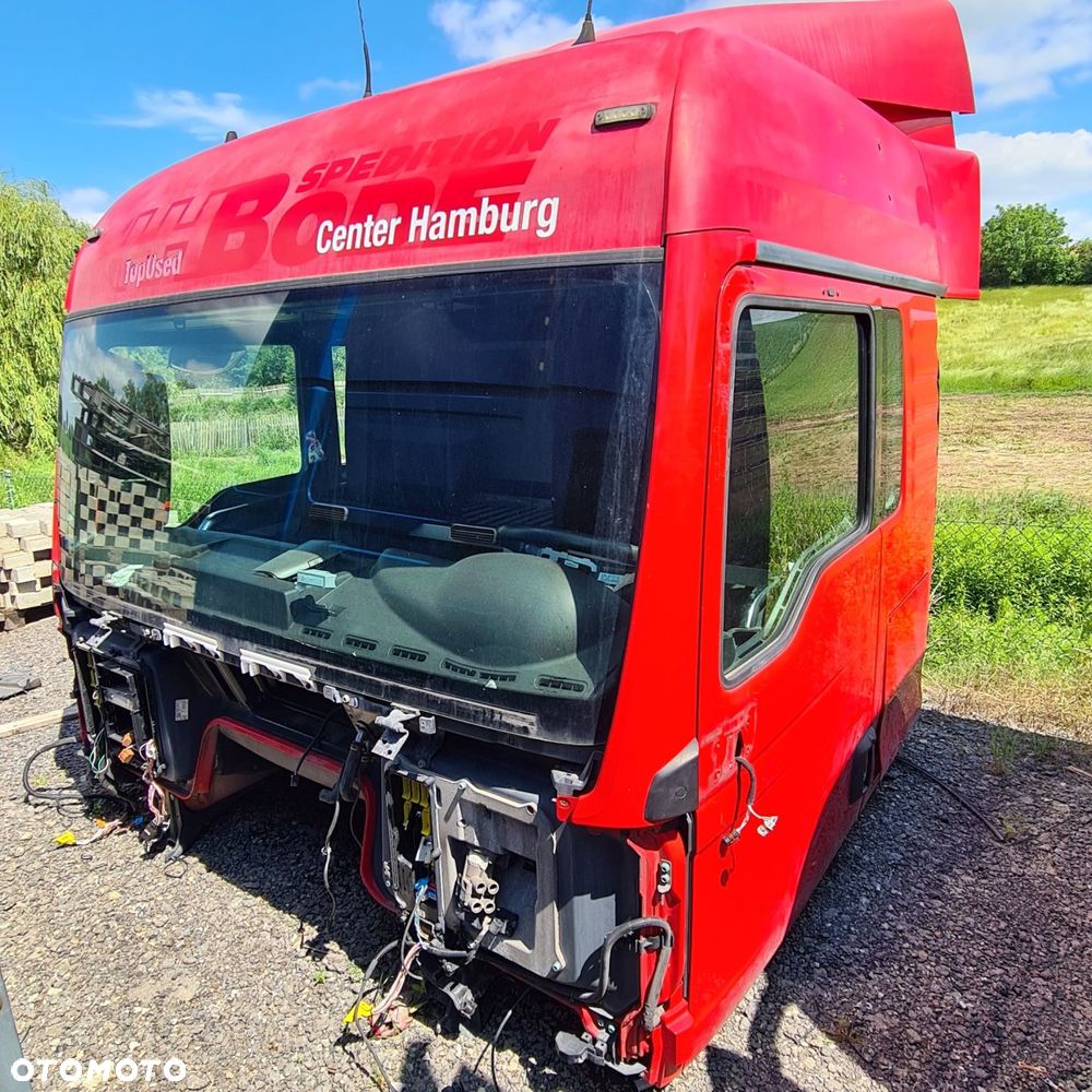 Kabiny pojazdów MAN różne modele i kolory - 8