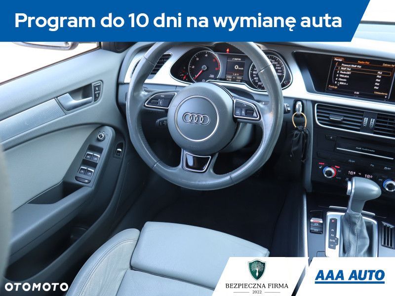 Audi A4 Limousine - 9