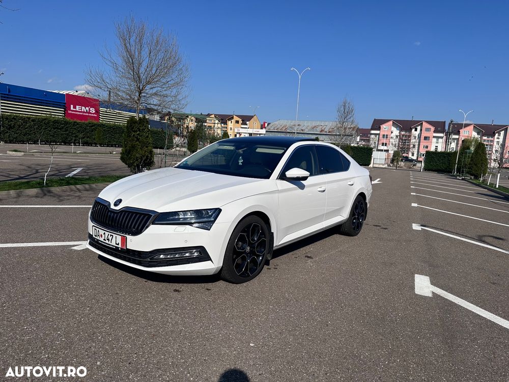 Skoda Superb 2.0 TDI DSG Sportline - 19