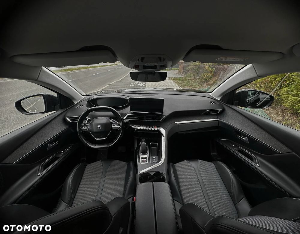 Peugeot 3008 1.6 PureTech Hybrid PHEV Allure Pack S&S EAT8 - 23