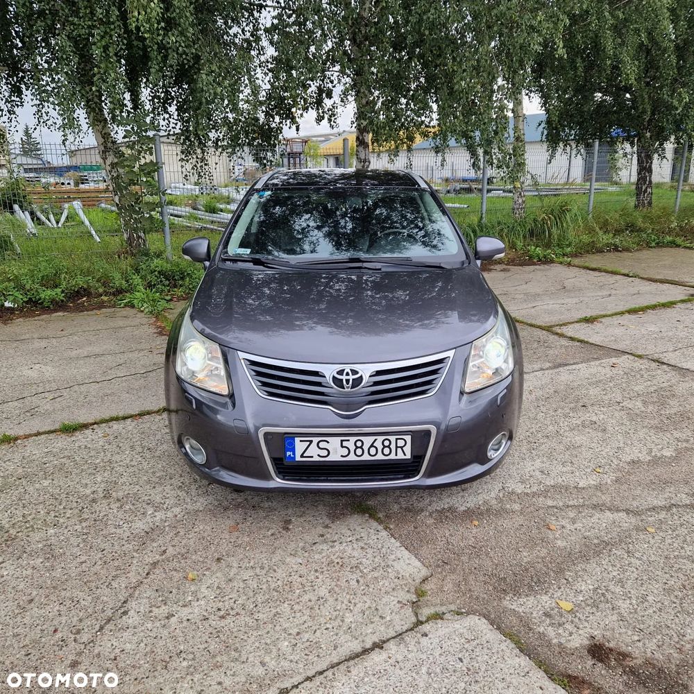 Toyota Avensis 2.0 Sol plus EU5 MS - 4