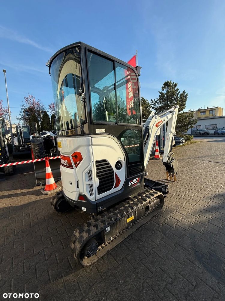 Bobcat E20z-R2 - 2