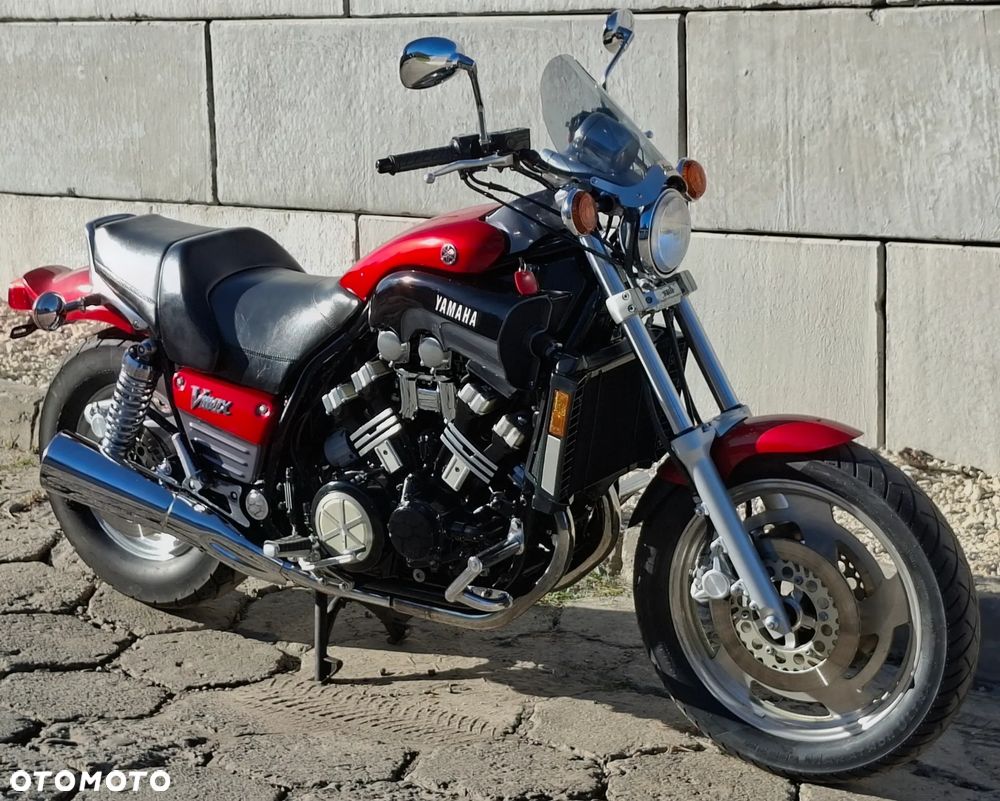 Yamaha V-MAX