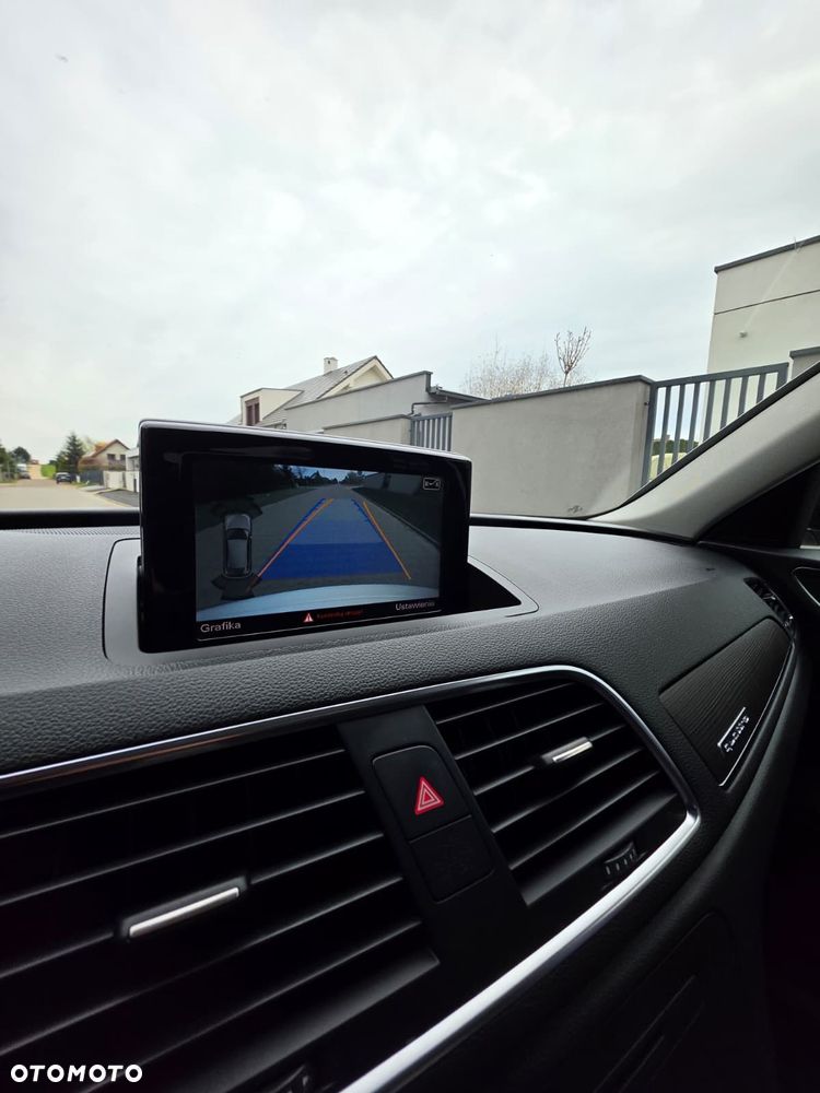 Audi Q3 2.0 TDI Quattro Design S tronic - 25