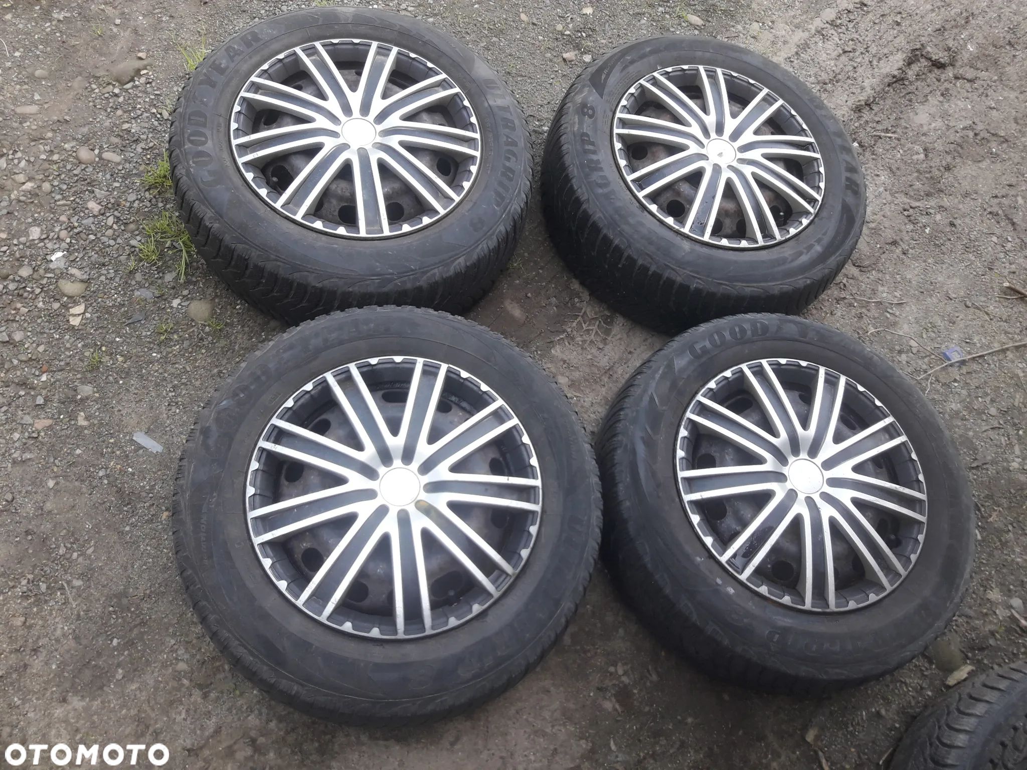 Kia ceed venga carnival  Hyundai i30  Felgi Stalowe 15c 5x114,3 - 1