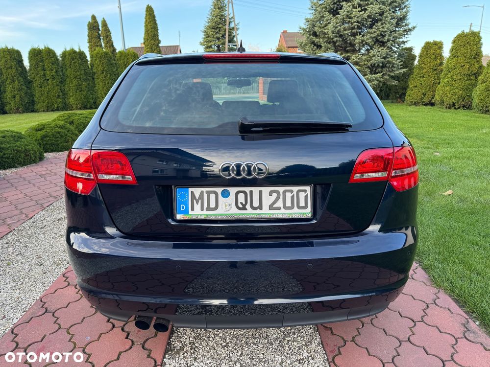 Audi A3 Sportback 2.0 TDI DPF quattro S line Sportpaket - 5