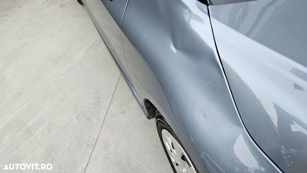 Toyota Corolla 1.8 HSD Dynamic - 26