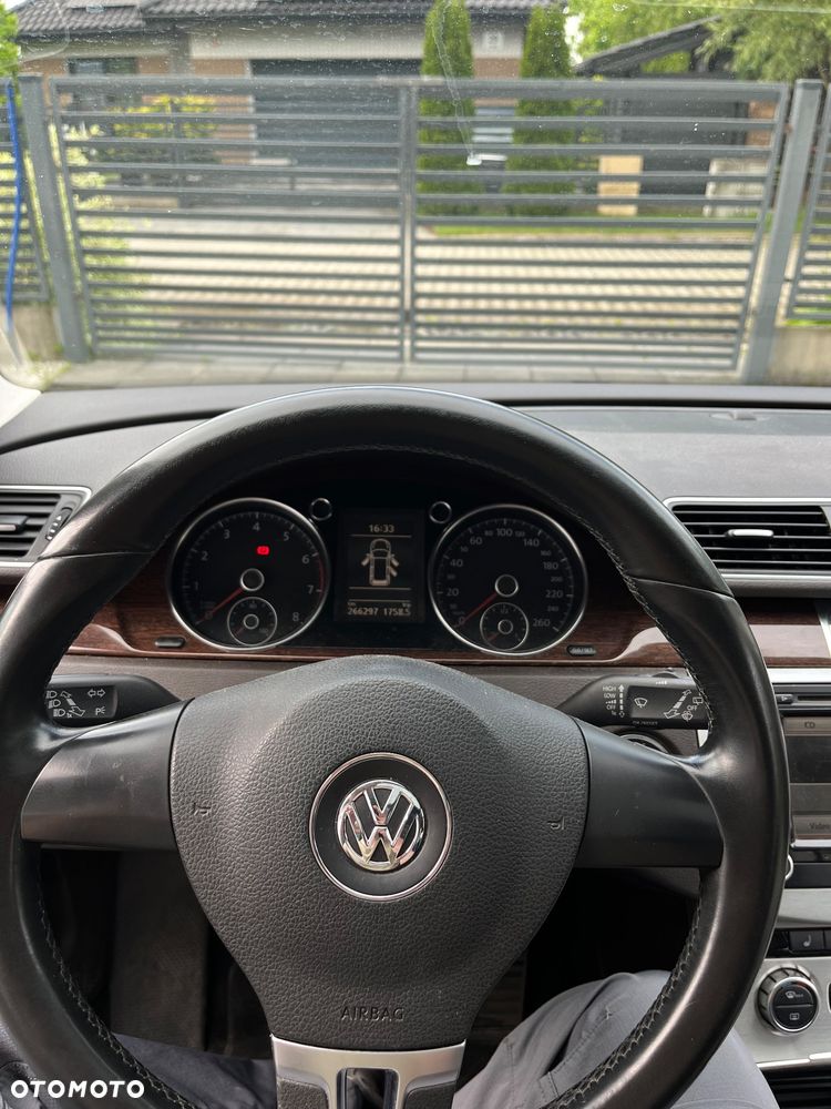 Volkswagen Passat Alltrack 1.8 TSI - 11