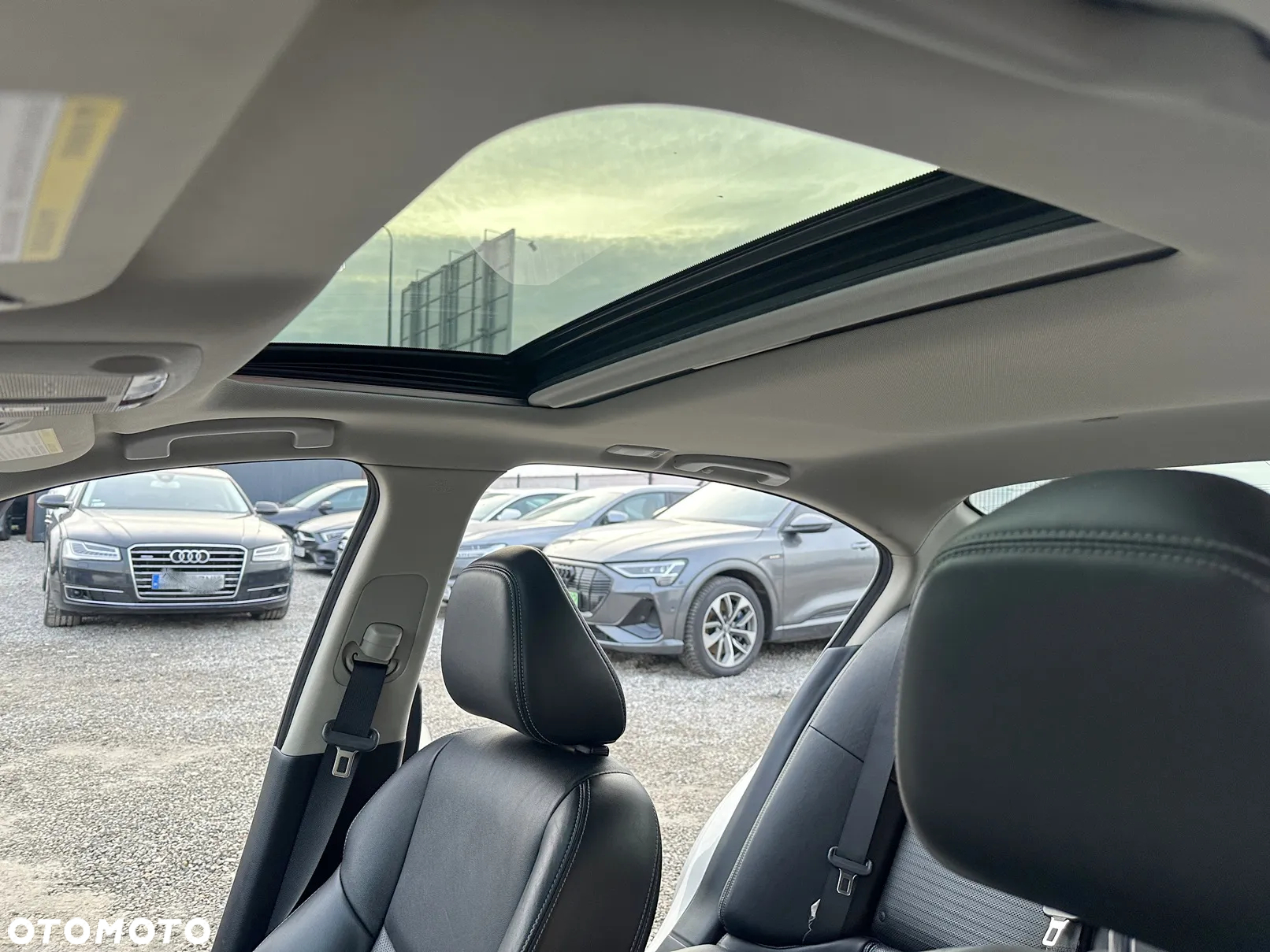Infiniti Q50 - 9