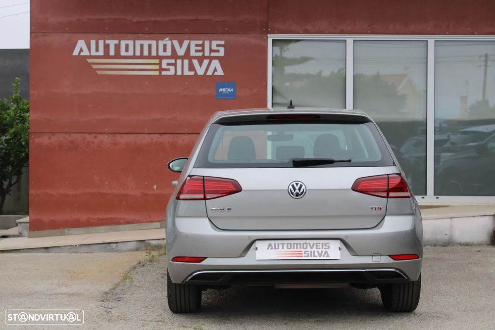 VW Golf 1.6 TDI Confortline - 10