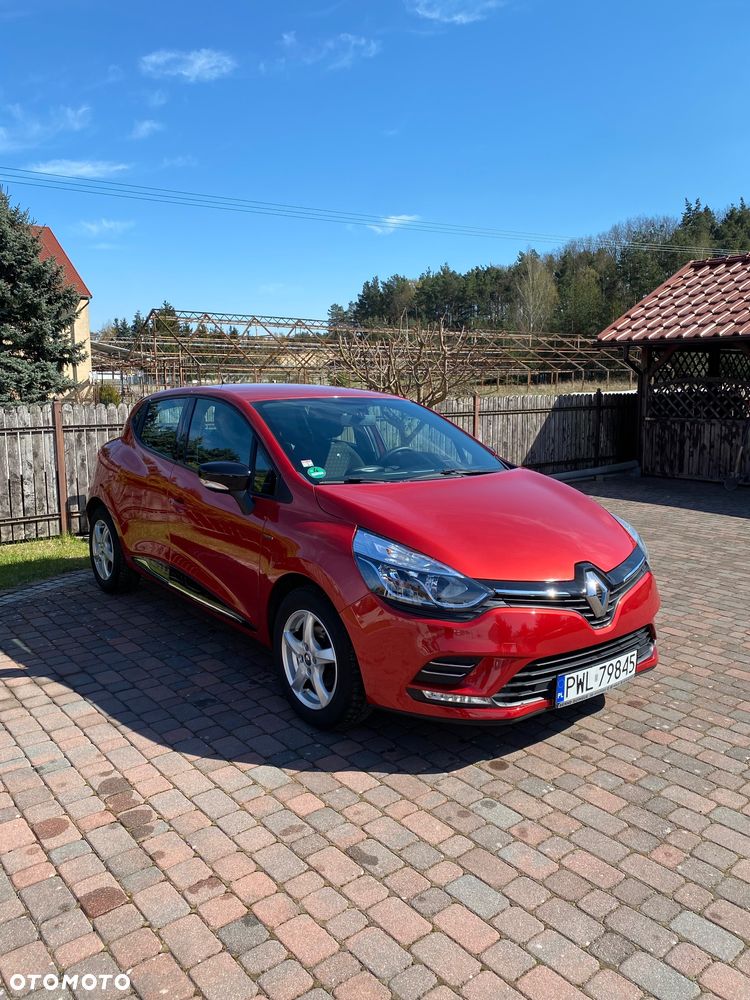 Renault Clio 1.2 16V 75 LIMITED - 1