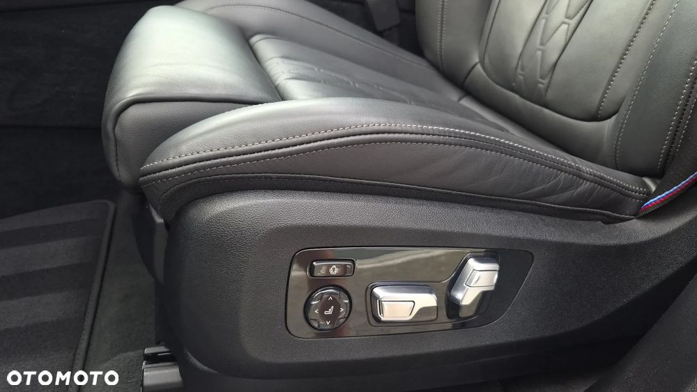 BMW X7 xDrive40d mHEV sport - 19