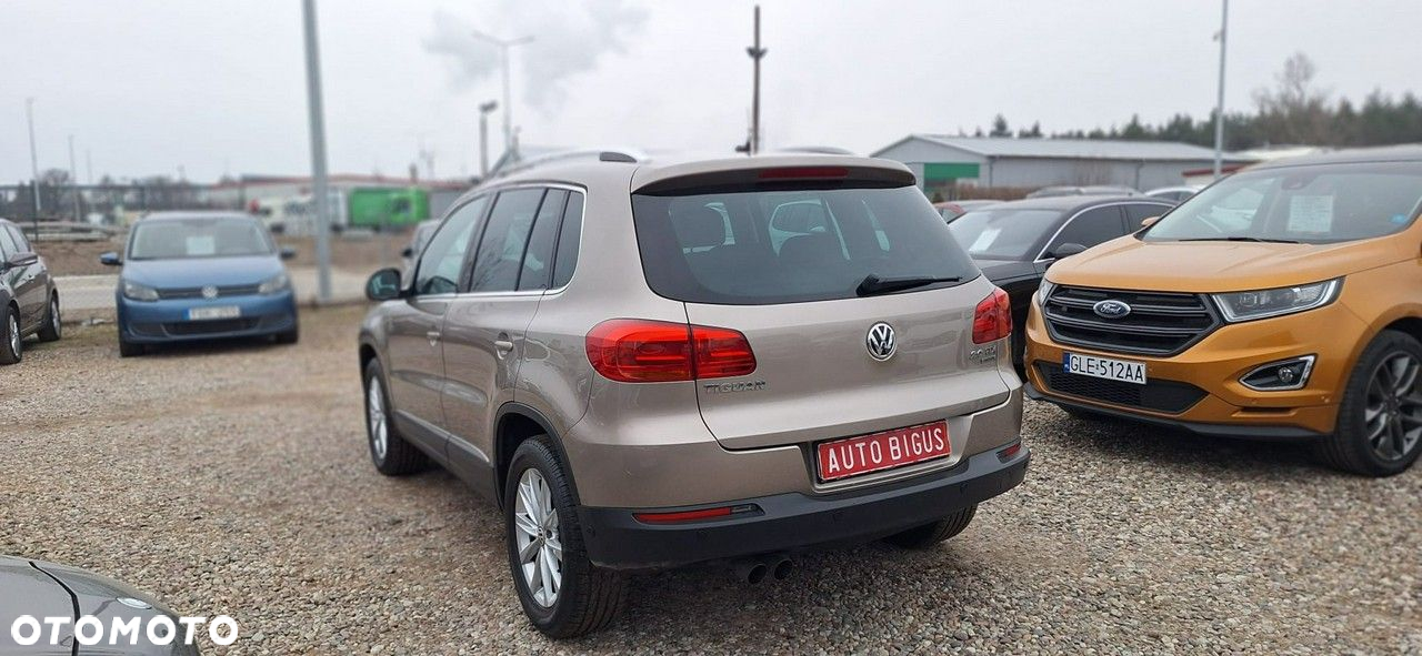 Volkswagen Tiguan - 5