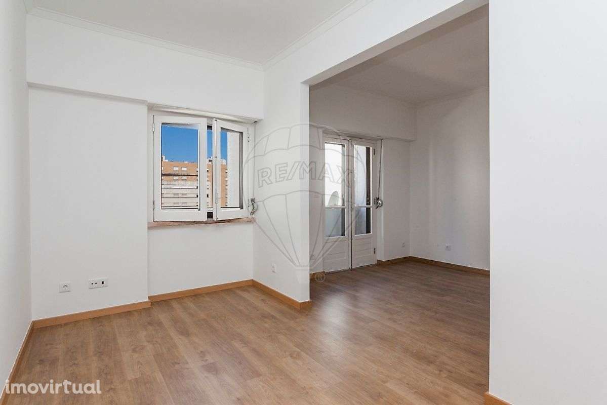 Apartamento T3 para arrendamento - Grande imagem: 4/45