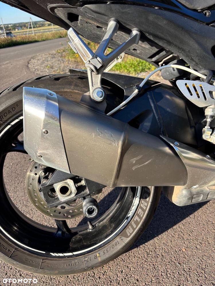 Suzuki GSX-R - 20