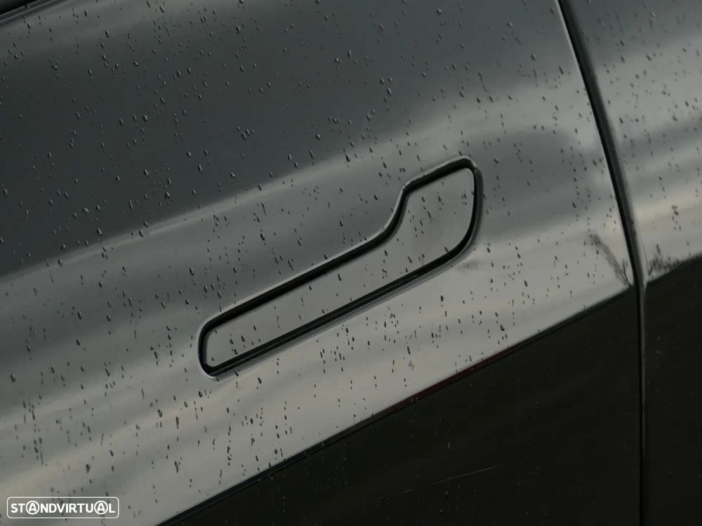 Tesla Model Y Long Range Tração Integral - 8