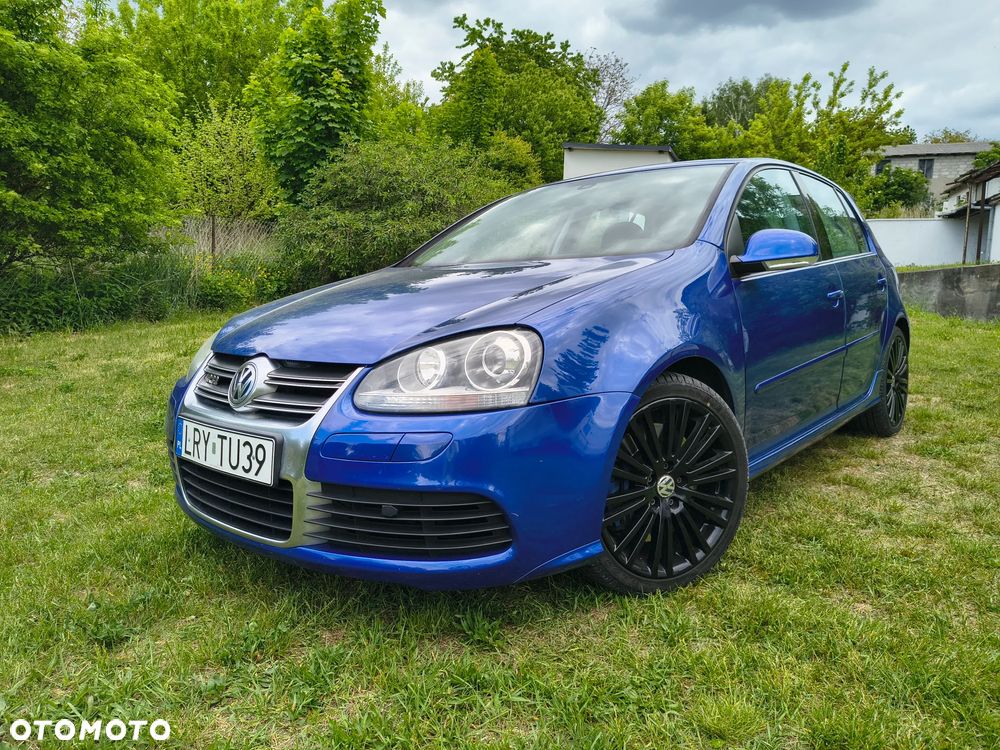 Volkswagen Golf R32 - 11