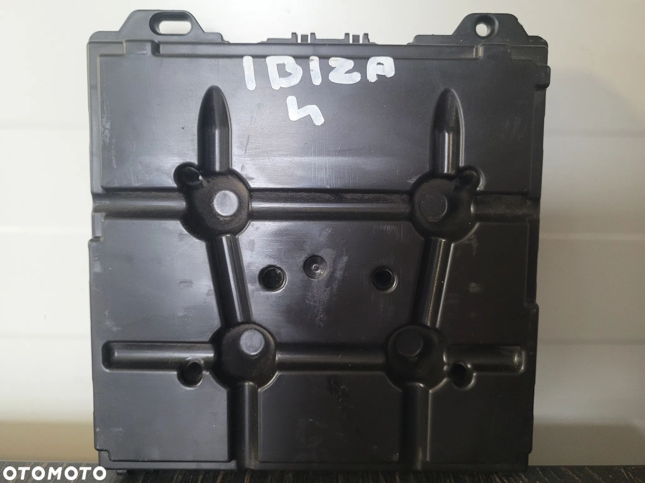 Seat Ibiza IV Moduł Komfortu BCM 6R0937086 - 1