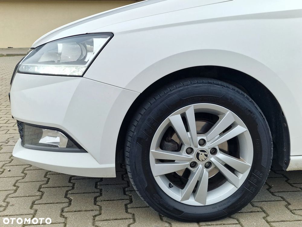 Skoda Fabia 1.0 TSI Ambition - 10