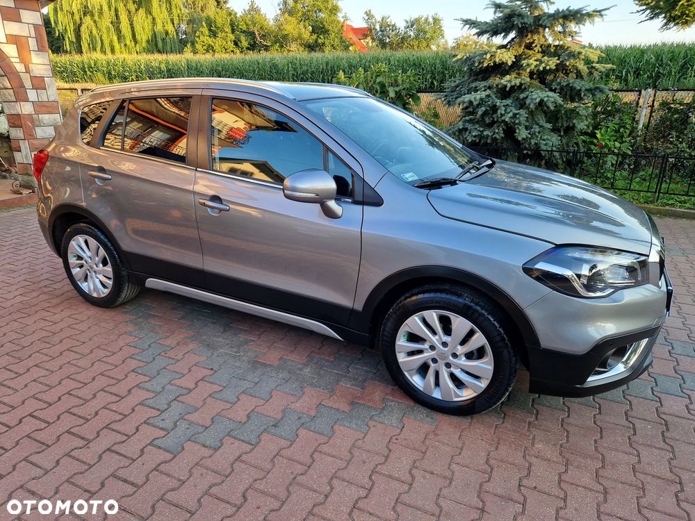 Suzuki SX4 S-Cross 1.4 T Elegance 4WD - 38