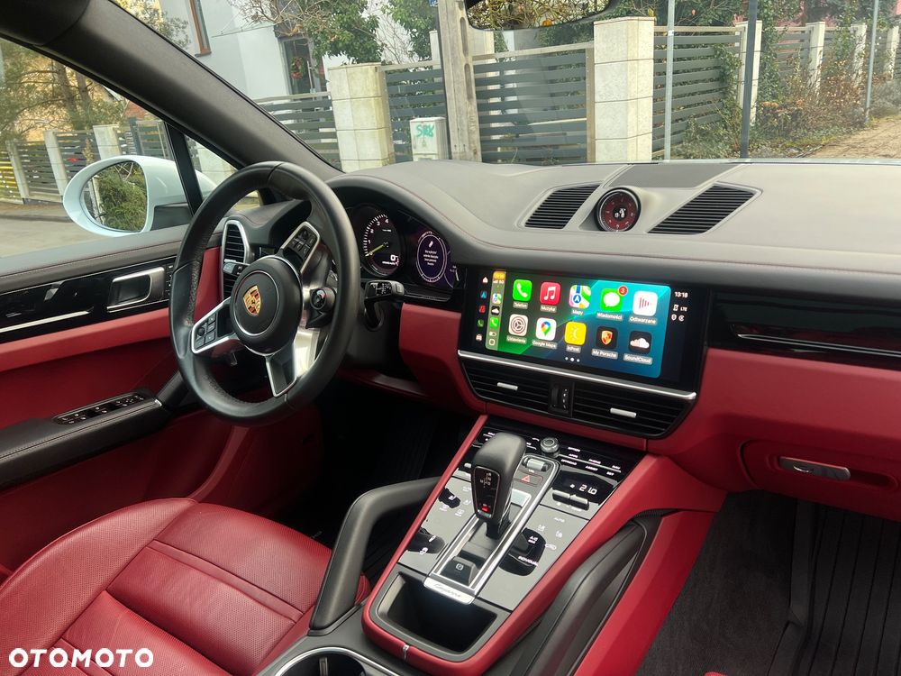 Porsche Cayenne Platinum Edition - 24